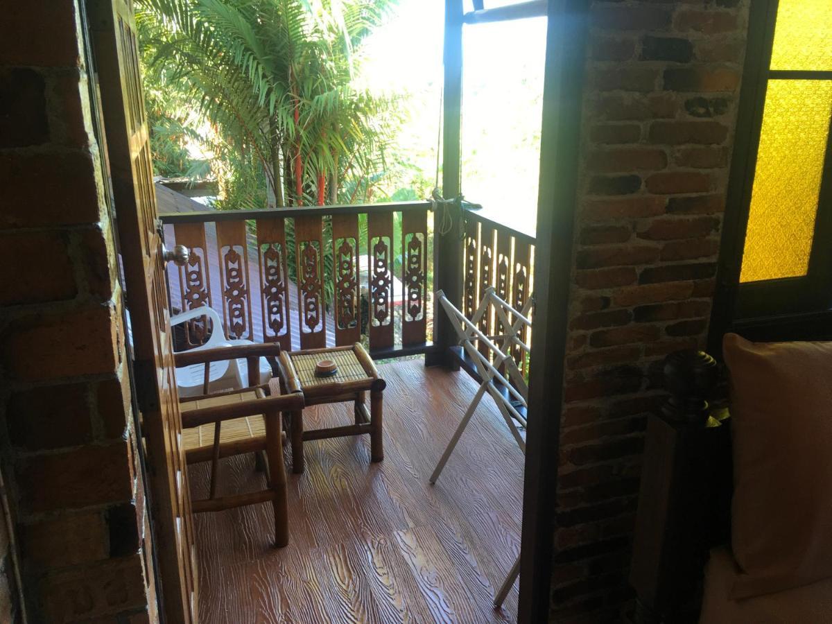 Sunflowerbungalow Khao Lak Exterior photo