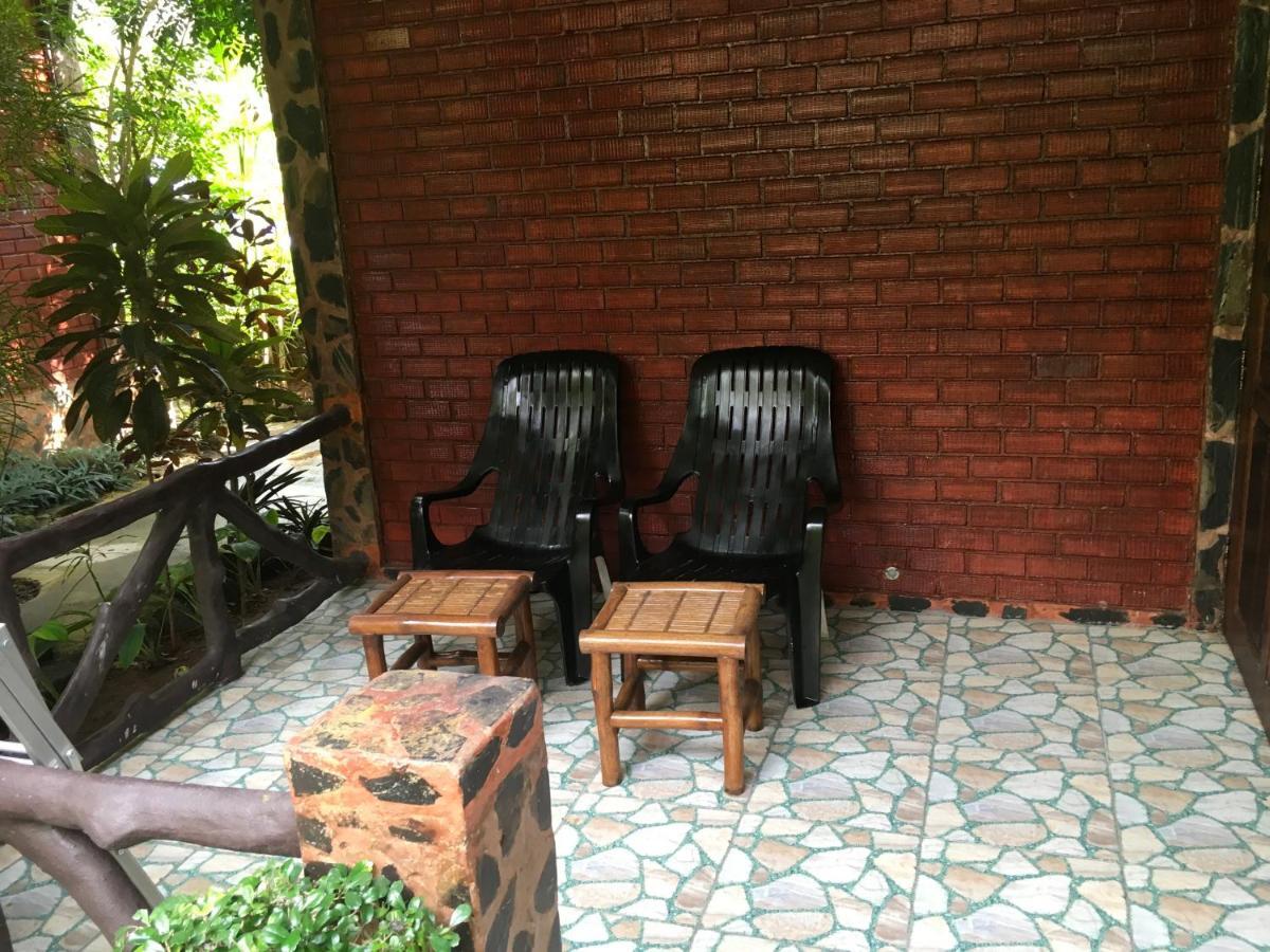 Sunflowerbungalow Khao Lak Exterior photo