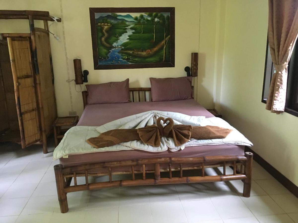 Sunflowerbungalow Khao Lak Exterior photo